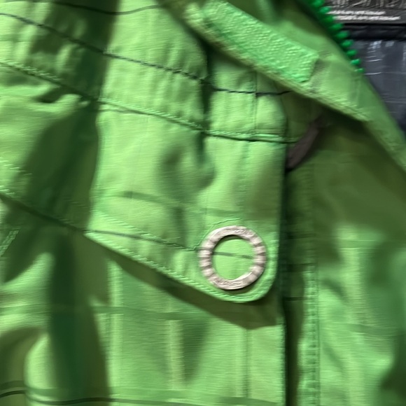 Spyder Women’s Winter Ski Jacket Size Large Kelly Green w/black Trim Gorgeous - Picture 6 of 7